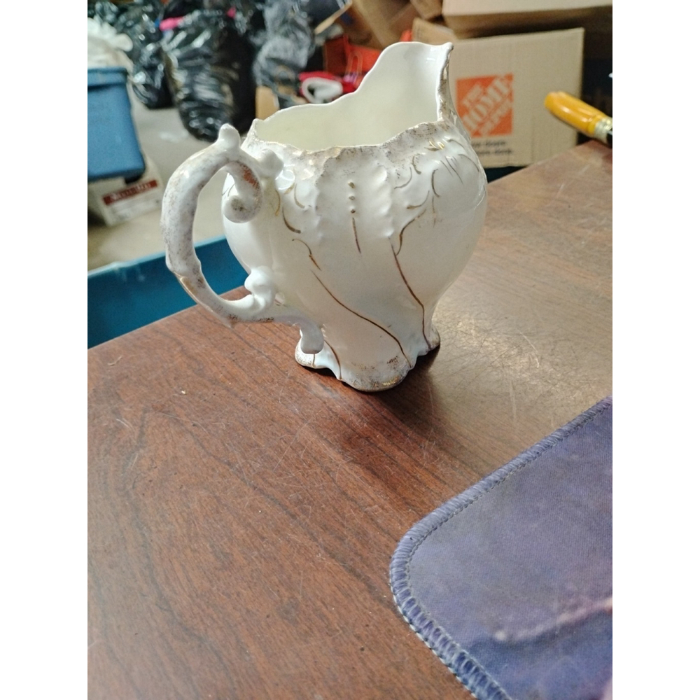 Beautiful Hand Painted Antique Dainty Porcelain‎ Creamer White Turquoise Gold - Picture 4 of 12